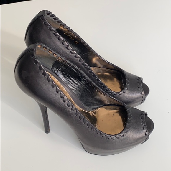 Gucci Black Leather Peep Toe stilettos - Picture 4 of 16